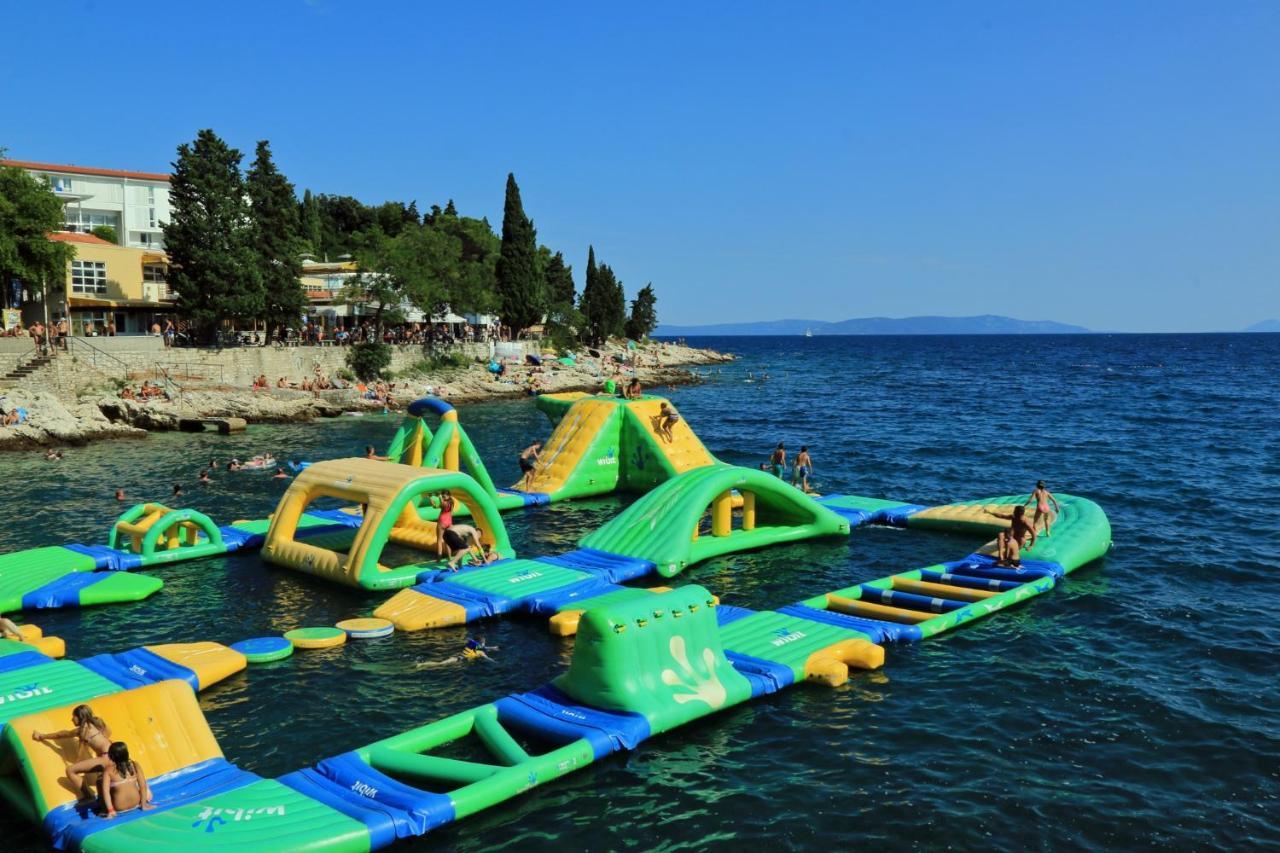 Apartments With A Parking Space Rabac, Labin - 9652 Екстер'єр фото