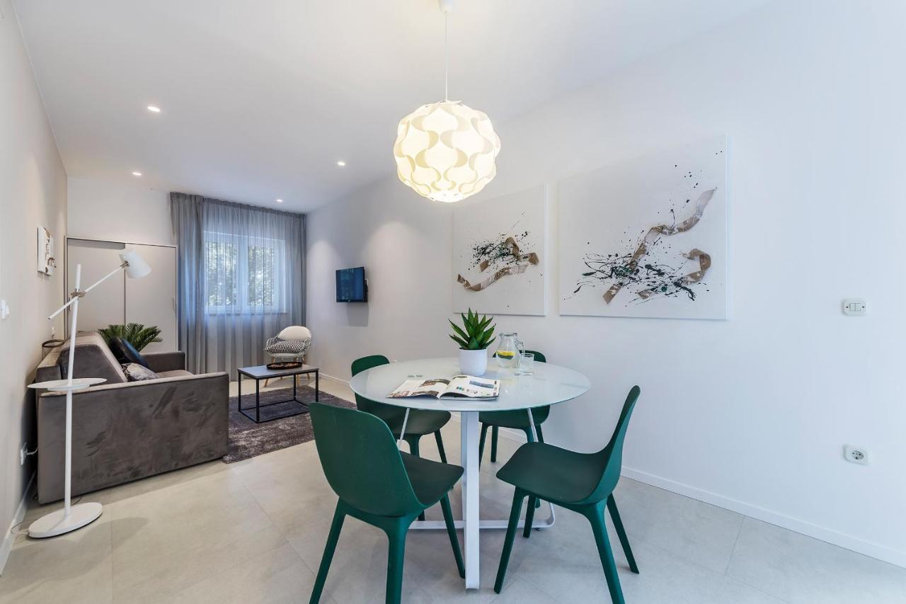 Apartments With A Parking Space Rabac, Labin - 9652 Екстер'єр фото
