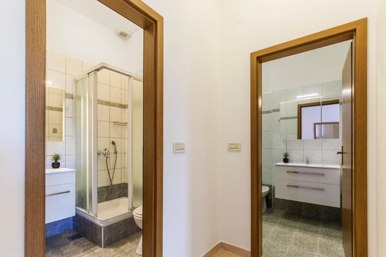 Apartments With A Parking Space Rabac, Labin - 9652 Екстер'єр фото