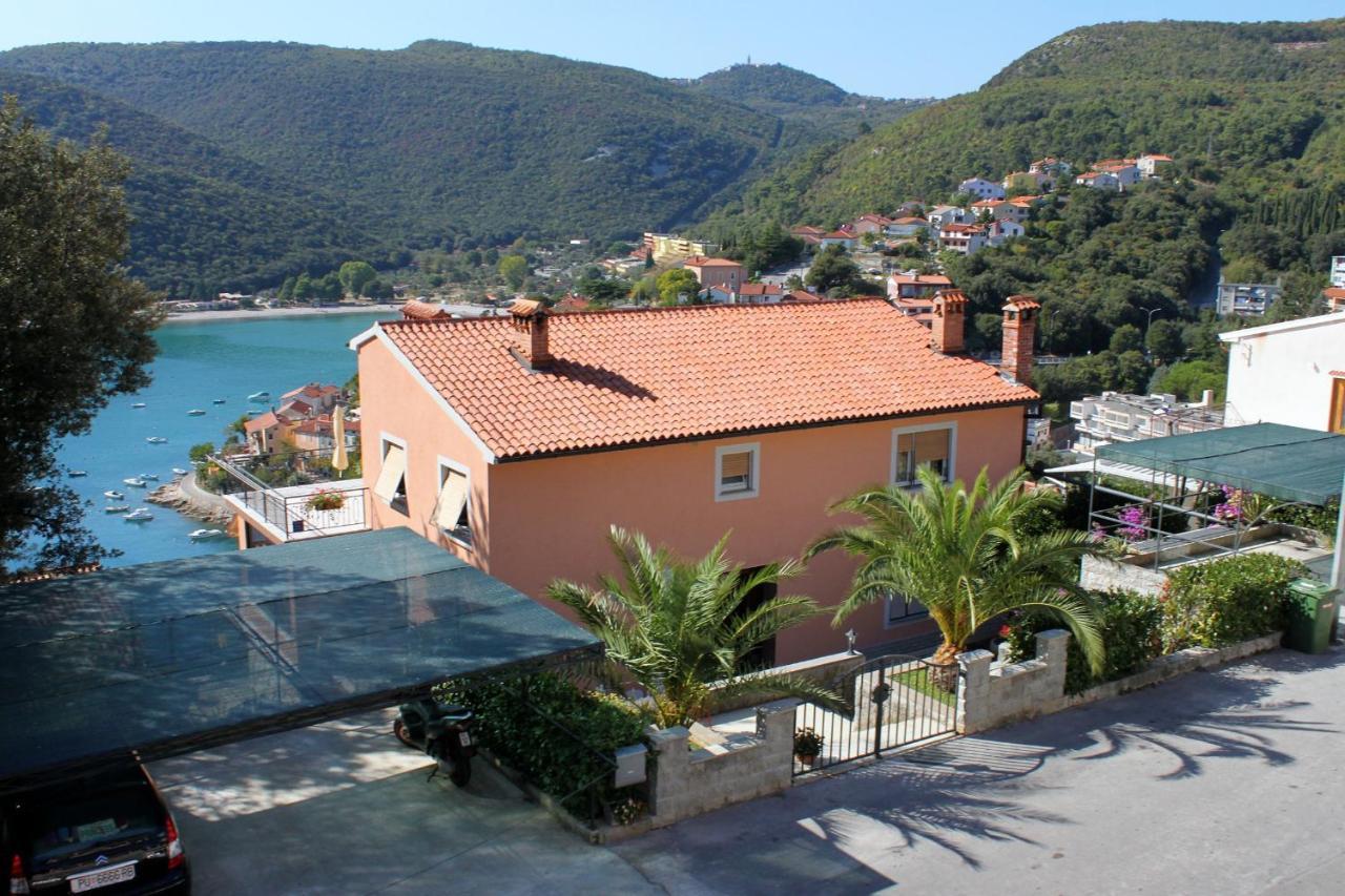 Apartments With A Parking Space Rabac, Labin - 9652 Екстер'єр фото